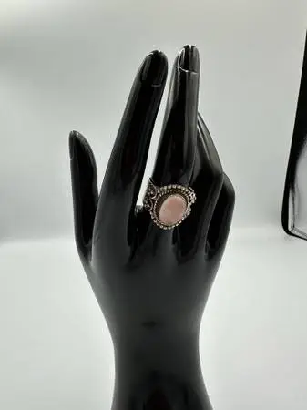 Vintage 925 Silver Rose Quartz Ring Size 8