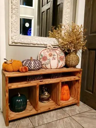 ENTRY TABLE SEATING OTTOMAN WITH SHELVES