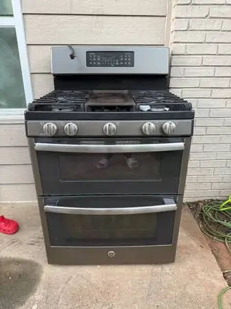 GE Gas stove