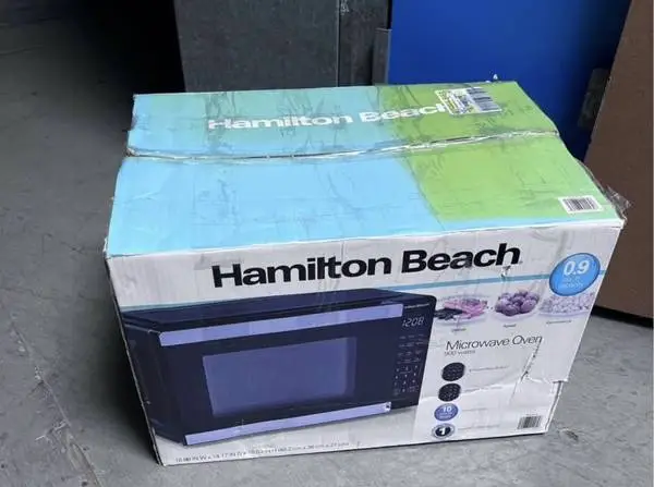 Hamilton Beach Microwave .9 cu ft