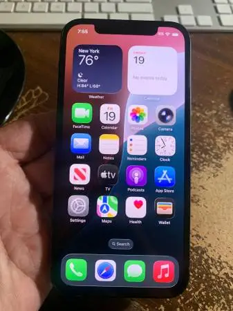 EXCELLENT - iPHONE 12 - 64GB - BLACK - FACTORY UNLOCKED