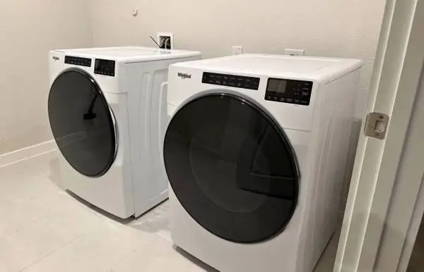 Whirlpool Washer And Dryer