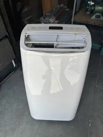LG Portable Air Conditioner