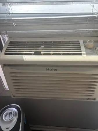 Air Conditioner for Sale!