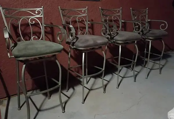 4pc metal swivel barstools