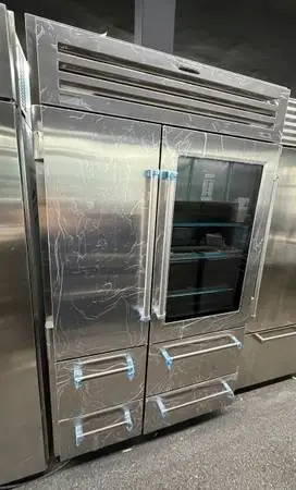 SUBZERO PRO BUILT-IN REFRIGERATOR