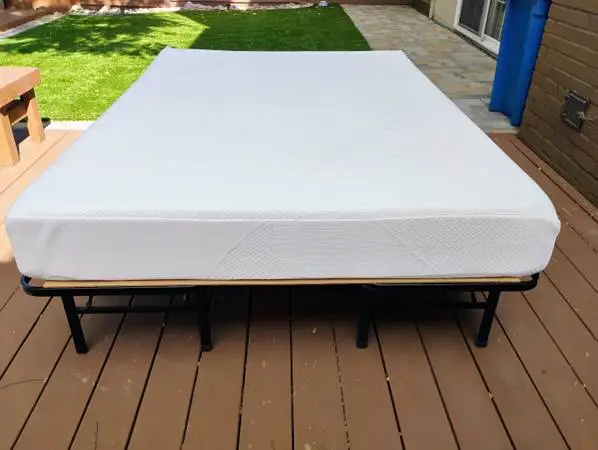 Full size Foam Bed and Frame