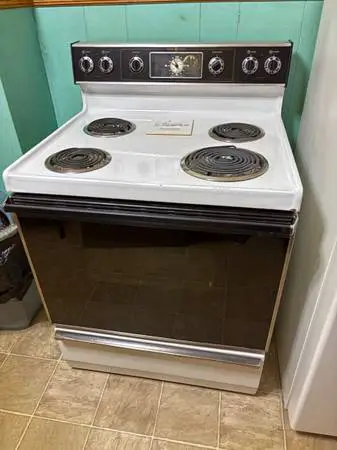 Electric Stove /Oven