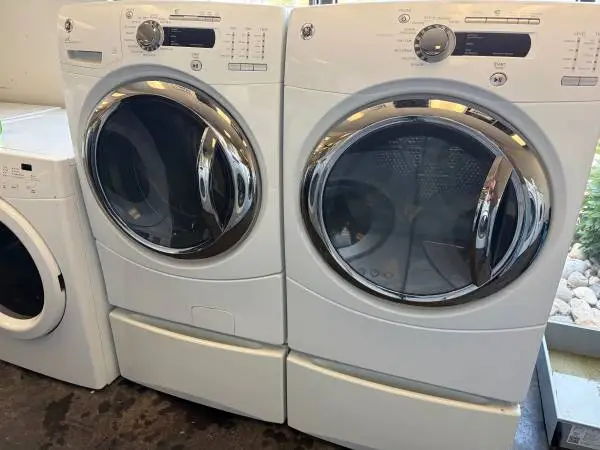 GE Profile Front Load Washer & Dryer Set on Pedestal