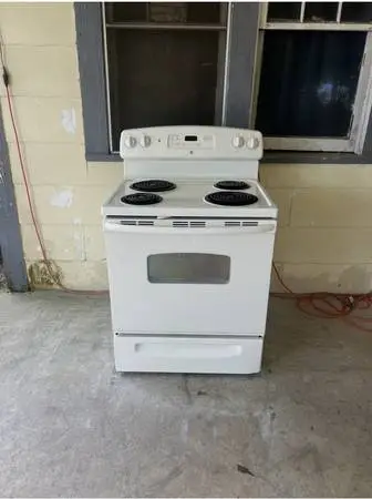 GE Stove
