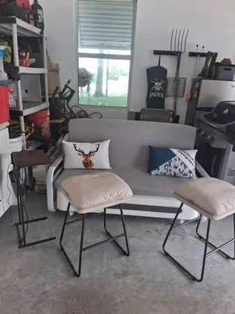 BRAND NEW SOFA BED/SIDE TABLE 2 BAR STOOLS