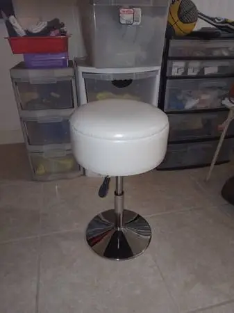 Adjustable Stool Swivel