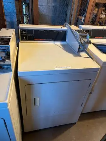 SpeedQueen Coin-operated Commercial Laundry Washers & Dryers