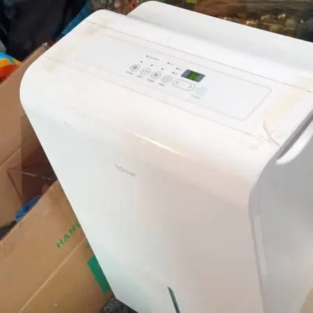 HomeLabs portable dehumidifier 50-pint