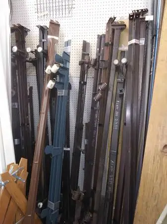 Bed frames , Bed rails , Beds