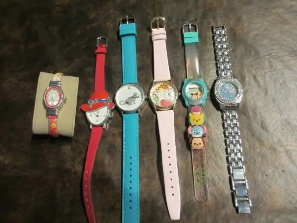 6 Childrens Watches - All Need Batteries Will Separate