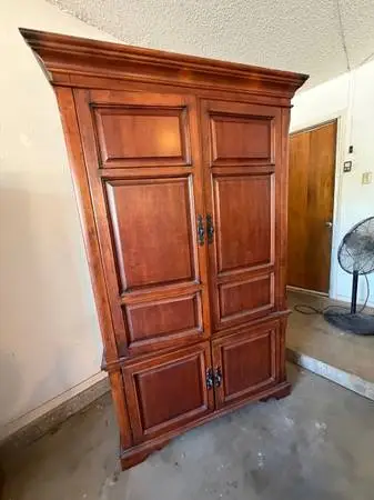 Armoire