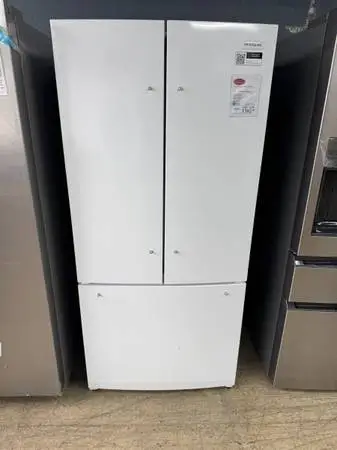 GAAV - NEW FRIGIDAIRE 30 FRENCH DOOR REFRIGERATOR - FACTORY WARRANTY