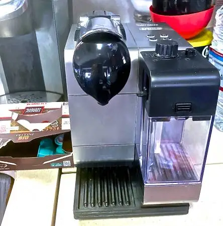 PRE-OWNED COFFEE MACHINES IN VERY GOOD+ QUALITY