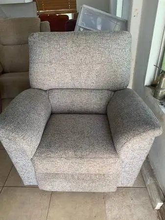 Gray LAZBOY Recliner in Excellent Condition
