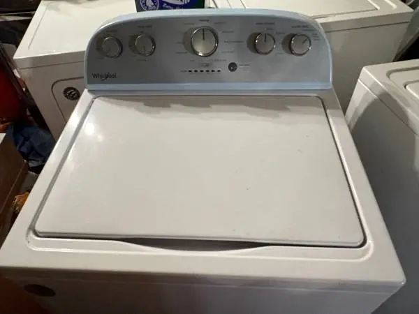 WASHER WHIRLPOOL LIKE NEW CAN DELIVER NO DRYER