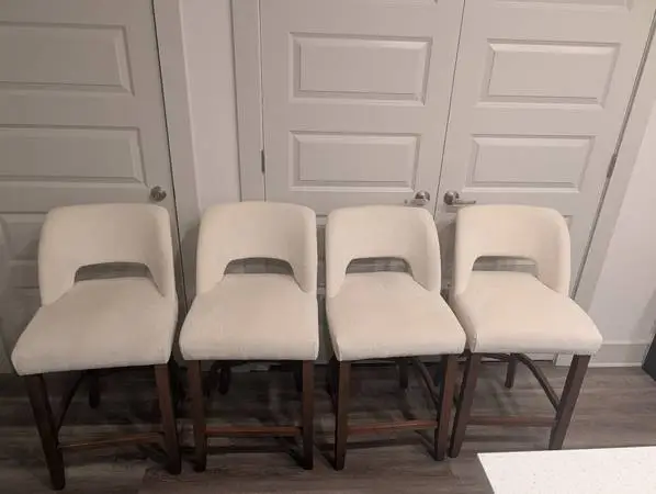 4 Counter-height Barstools