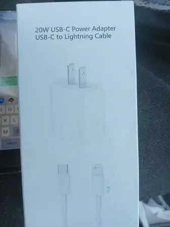 20W iPHONE USB-C Fast Charger Lightning Cable