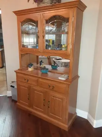 Lots of furniture - Moving sale