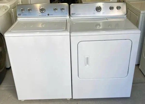 #35 Like New! Centennial Digital Style Washer & Electric Dryer Matching Set