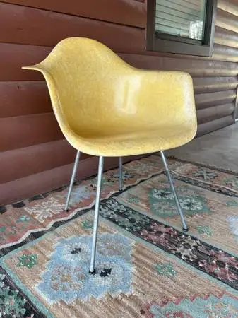 1950s Herman Miller 1st Gen Rope Edge Fiberglass Chair