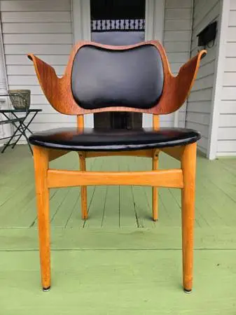 Mid Century Danish Teak Gesture Chair by Hans Olsen