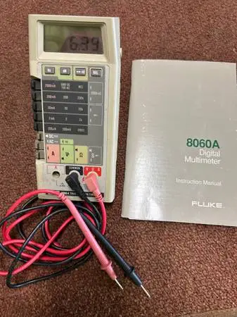 FLUKE Multimeter Digital 8060A