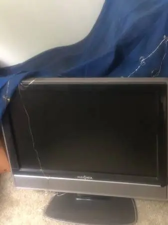 Small insignia TV