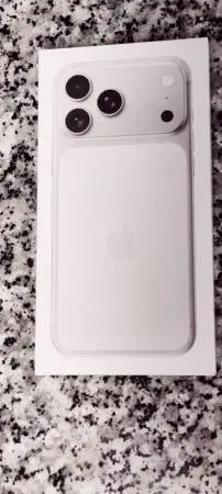 3 EMPTY BOX Galaxy And iPhone boxes with papers