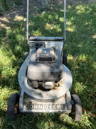 John Deere Lawn Mower