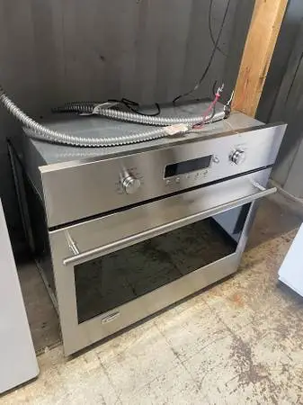 SS GE Monogram Electric Convection Wall Oven Model #ZET1SOL1SS Used