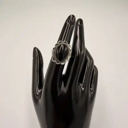 Sterling Silver P Black Onyx Cocktail Ring Size 6.5