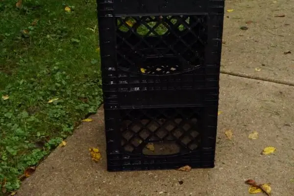 HEAVY DUTY MILK CRATES