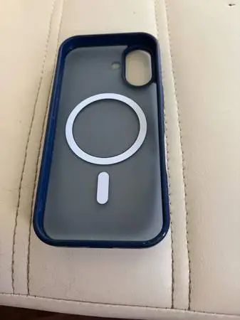 iPhone 17 Magnetic charging case