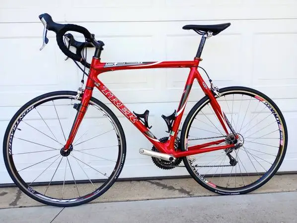 Carbon Fiber Trek Madone SL 5.2 w/the Coveted Handbuilt 110 OCLV Frame