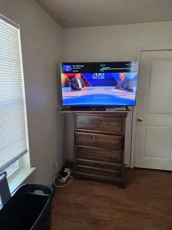 55IN VIZIO TV 4K LIKE NEW