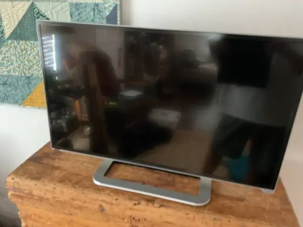 Vizio 32-inch Smart TV