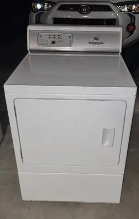 Speed Queen Electric Dryer (FREE DELIVERY OPTIONS)