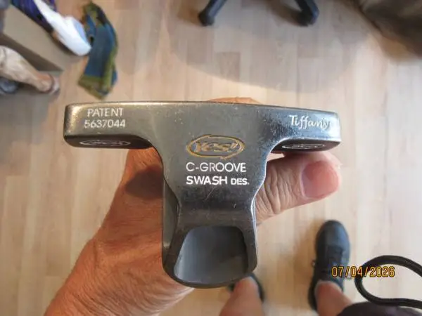 Nice Yes C-Groove Swash Tiffany Golf Putter