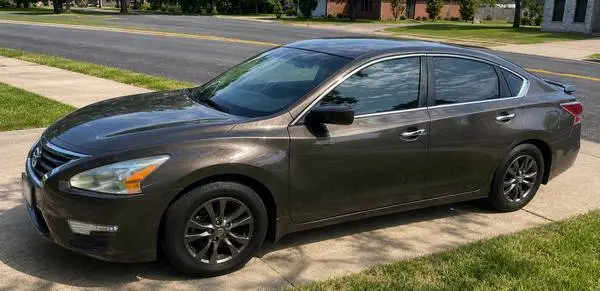 2015 Nissan Altima – 144K Miles – Inspected & Reg - Runs Great!