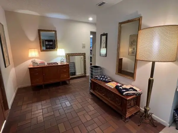 Estate Sale Cinnamon Ln, Dunedin