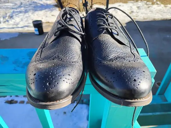 M / 11/  Mens Dress Shoes FOR SALE