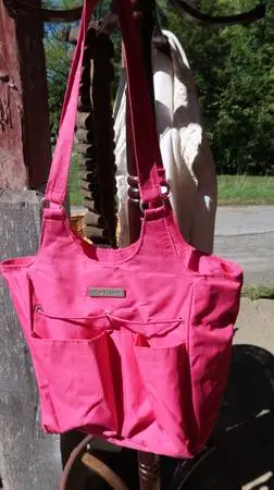 ARIAT HOT PINK PURSE/TOTE $20.00 OBO