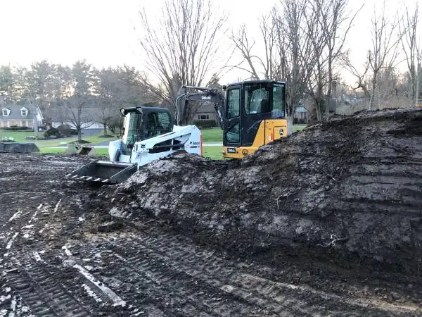 MINI DIG * DIG-IT Excavating, Sewer ,Septic,Seepage Grading