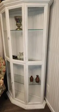 Shabby Chic / French Country Antique white Curio Display Cabinet